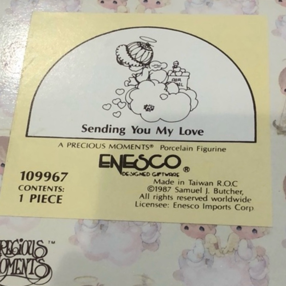 Enesco Precious Moments 'Sending You My Love' Figurine Vintage 1987 109967 New